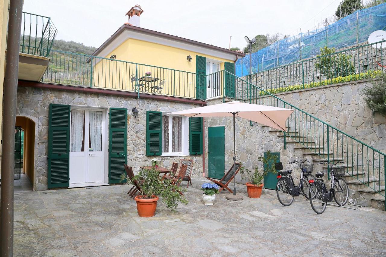 B&B La Lanterna Levanto Bagian luar foto
