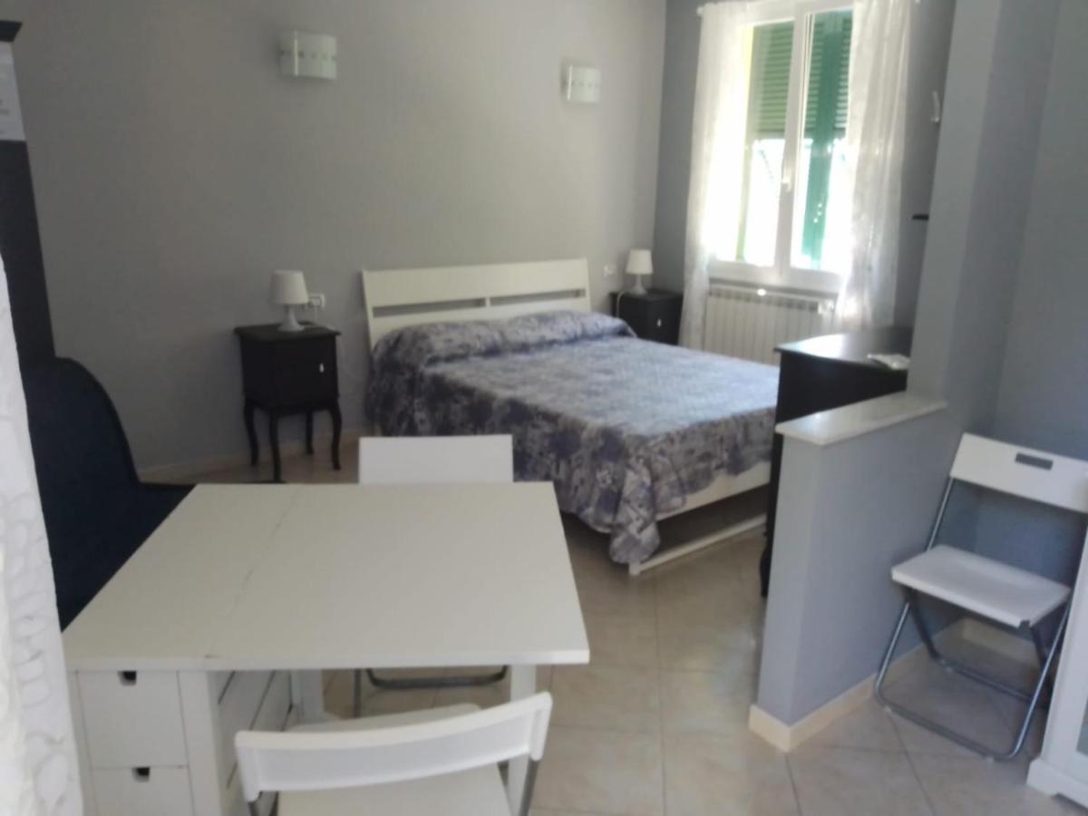 B&B La Lanterna Levanto Bagian luar foto